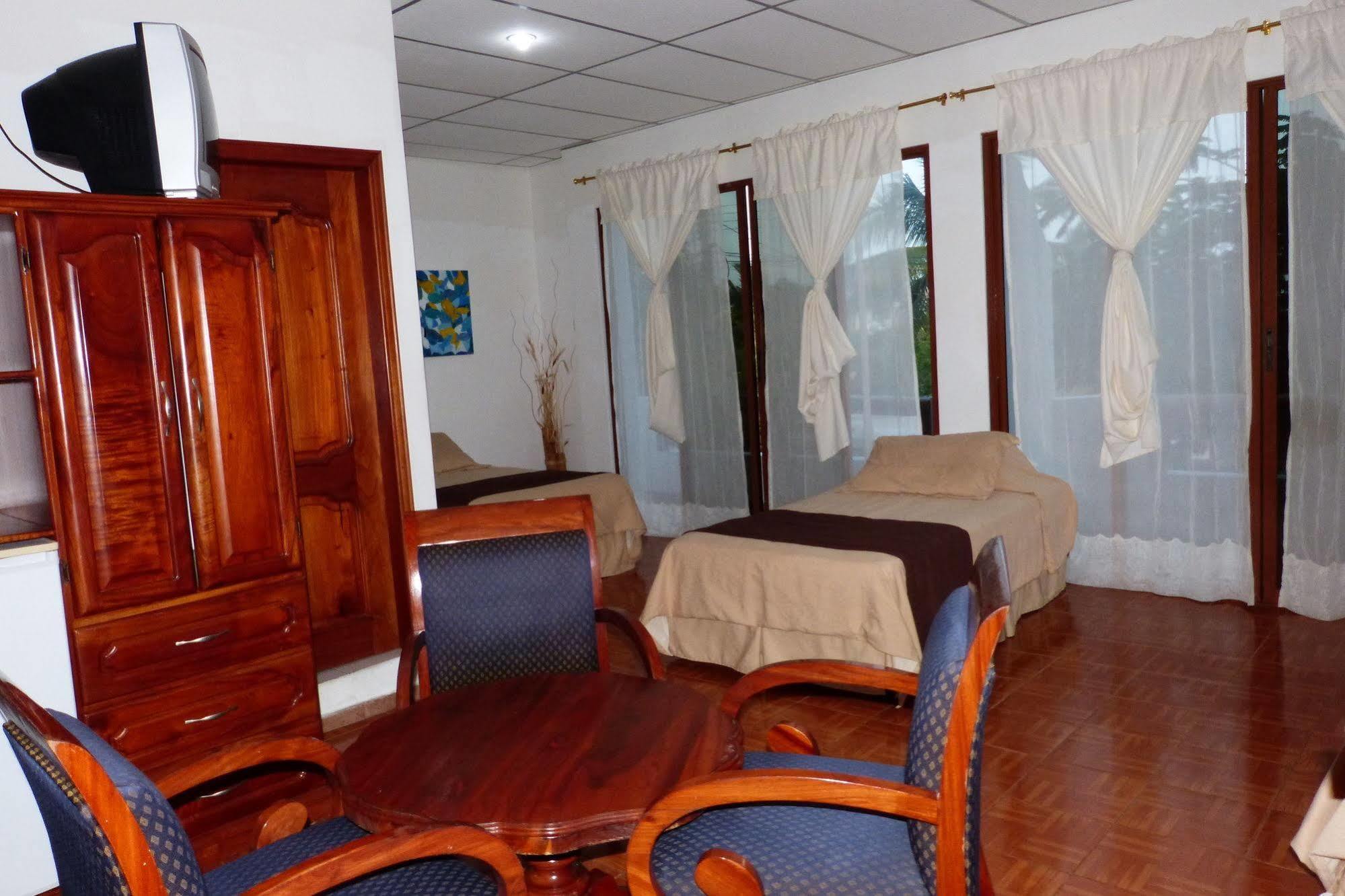 פורטו איורה Galapagos Islands Hotel מראה חיצוני תמונה