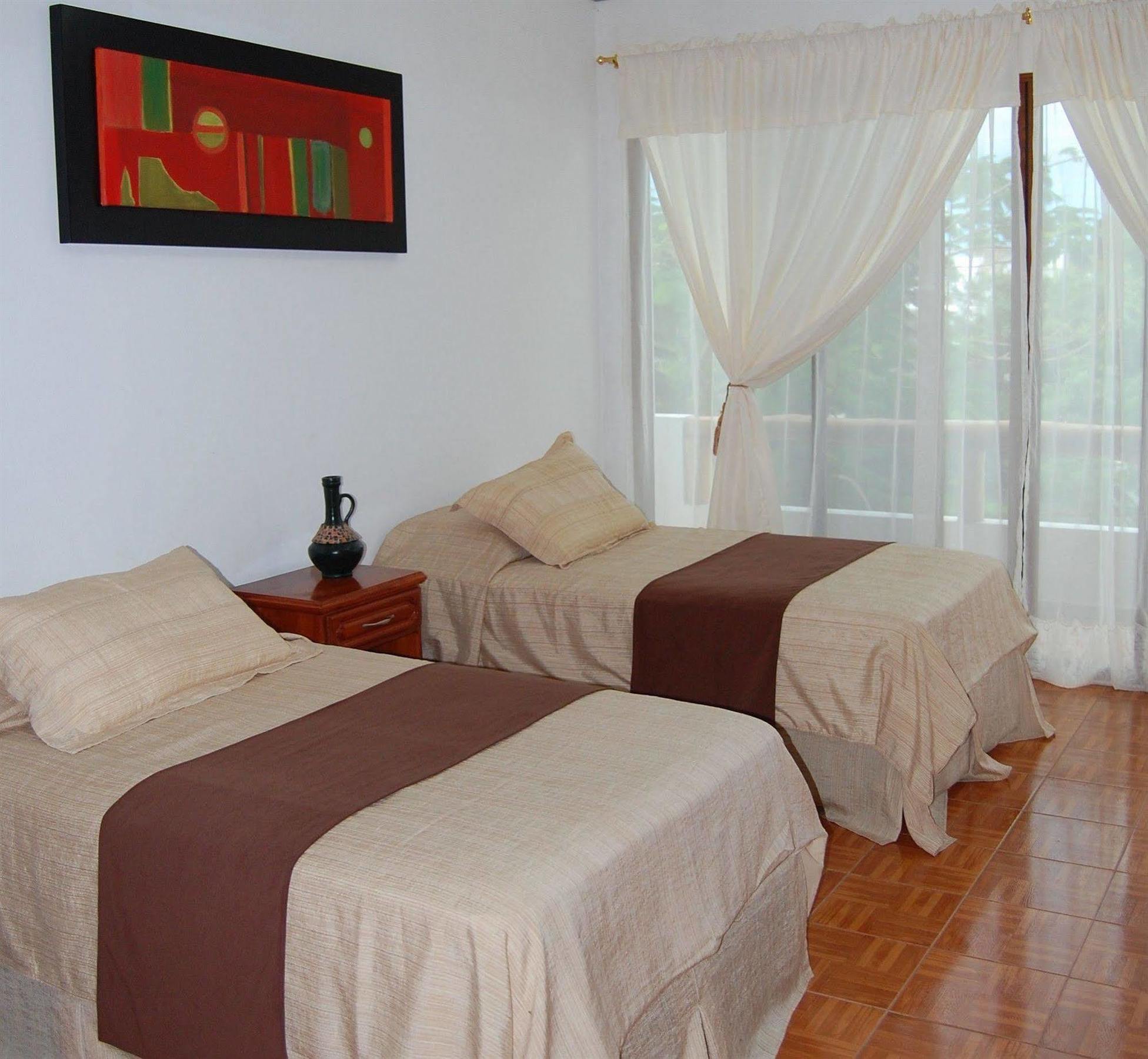 פורטו איורה Galapagos Islands Hotel מראה חיצוני תמונה